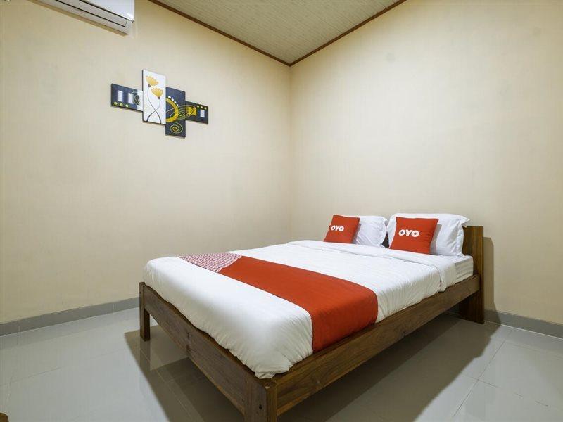 Hotel Reddoorz Syariah Near Tugu Lampu Gentur Cianjur Zewnętrze zdjęcie