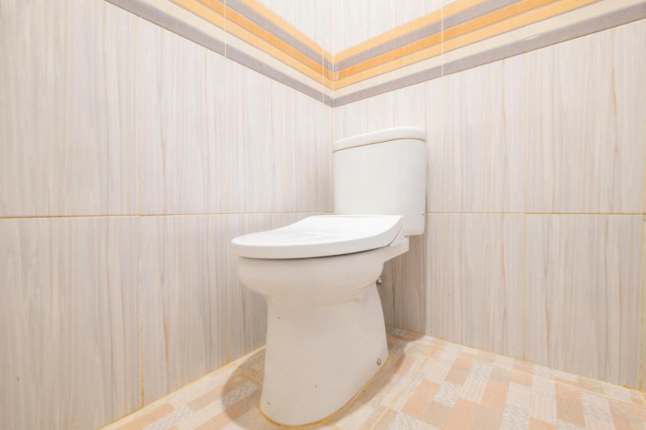 Hotel Reddoorz Syariah Near Tugu Lampu Gentur Cianjur Zewnętrze zdjęcie