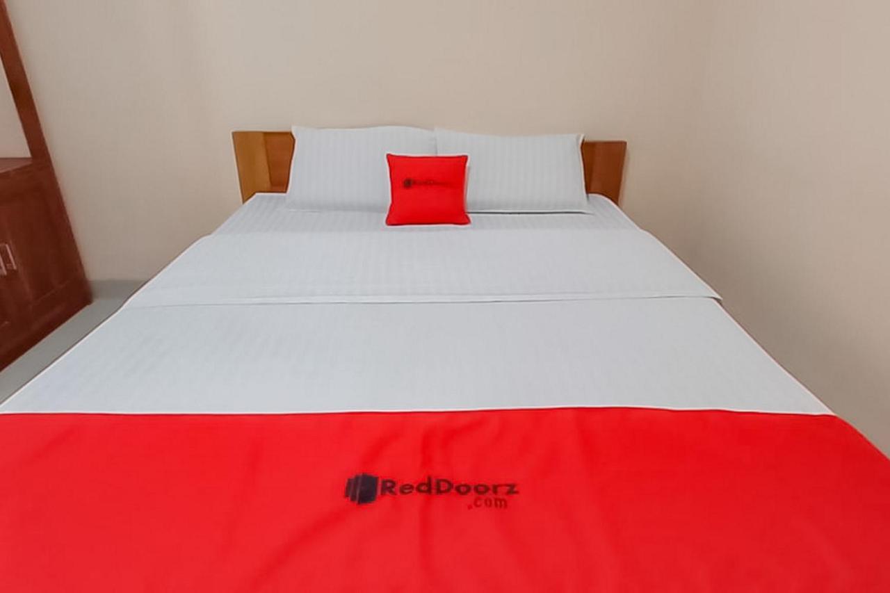 Hotel Reddoorz Syariah Near Tugu Lampu Gentur Cianjur Zewnętrze zdjęcie